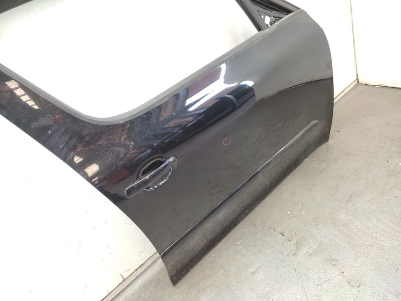 Recambio de puerta delantera derecha para skoda yeti (5l) 1.2 tsi referencia OEM IAM  5L0831056 