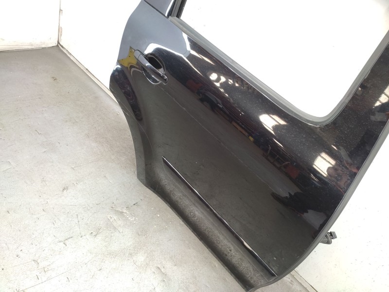 Recambio de puerta trasera derecha para skoda yeti (5l) 1.2 tsi referencia OEM IAM  5L0833056 