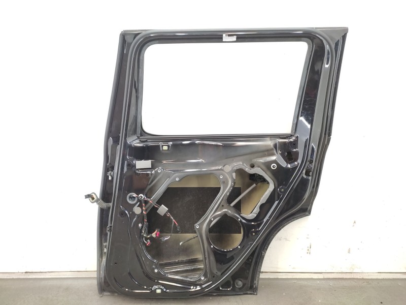 Recambio de puerta trasera derecha para skoda yeti (5l) 1.2 tsi referencia OEM IAM  5L0833056 