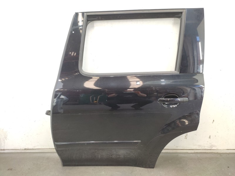 Recambio de puerta trasera izquierda para skoda yeti (5l) 1.2 tsi referencia OEM IAM  5L0833055 