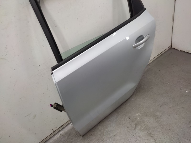 Recambio de puerta trasera izquierda para volkswagen polo v (6r1, 6c1) 1.6 tdi referencia OEM IAM  6R4833055J 