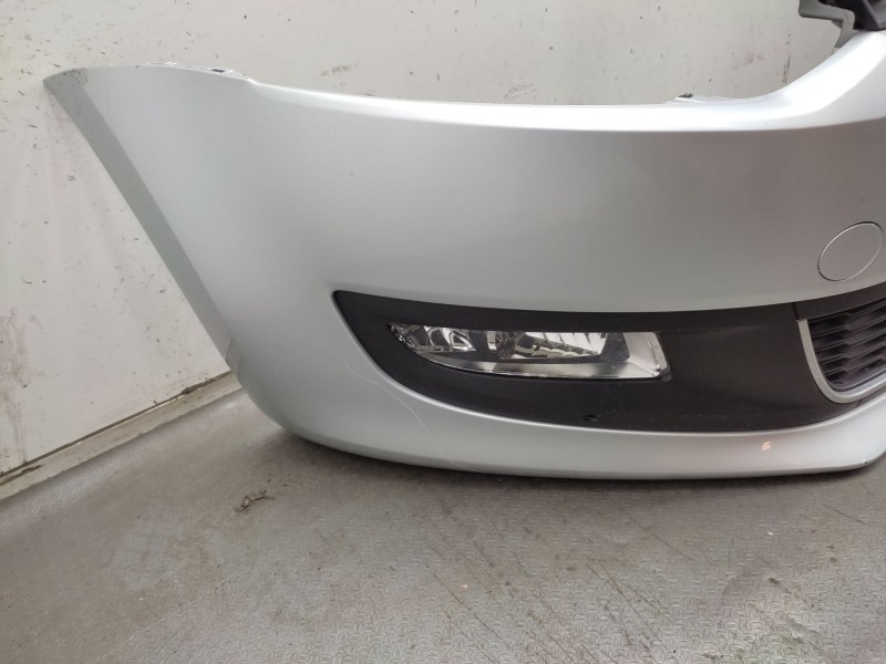 Recambio de paragolpes delantero para volkswagen polo v (6r1, 6c1) 1.6 tdi referencia OEM IAM  6R0807221R 