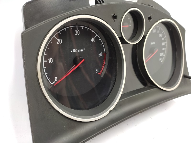 Cuadro Instrumentos 13267567  - Opel Astra H Ber. 1.7 16v Cdti 2