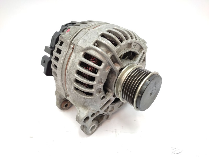 Recambio de alternador para volkswagen polo v (6r1, 6c1) 1.6 tdi referencia OEM IAM 06F903023F  0124525091