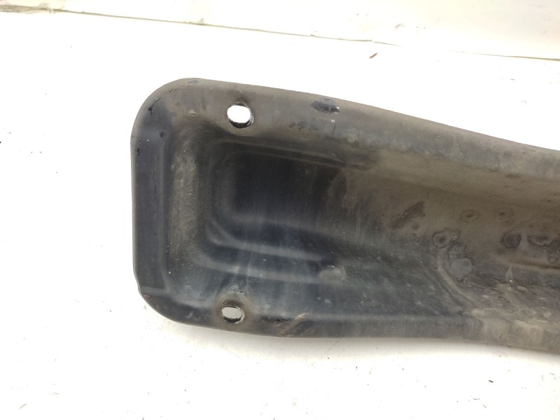 Recambio de refuerzo paragolpes trasero para volkswagen golf iii (1h1) 1.9 tdi referencia OEM IAM   
