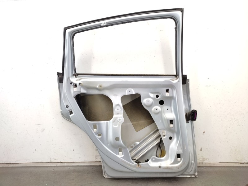 Recambio de puerta trasera izquierda para seat leon (1p1) 2.0 tdi referencia OEM IAM  1P0833055 
