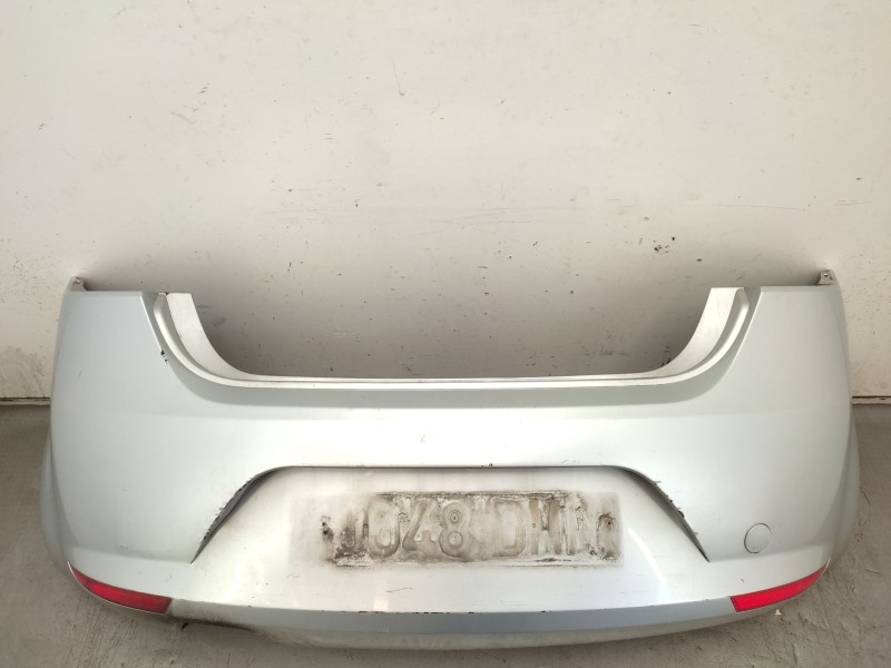 Recambio de paragolpes trasero para seat leon (1p1) 2.0 tdi referencia OEM IAM 1P0807421  