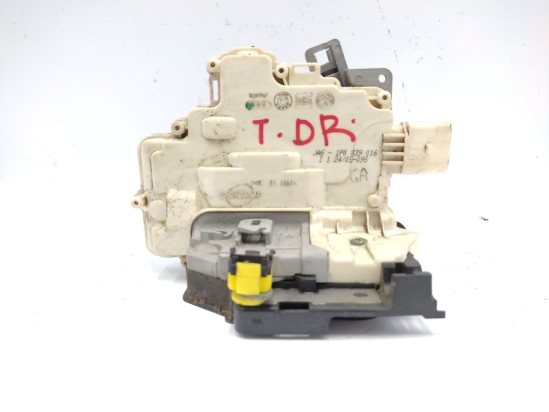 Recambio de cerradura puerta trasera derecha para seat leon (1p1) 2.0 tdi referencia OEM IAM  1P0839206 