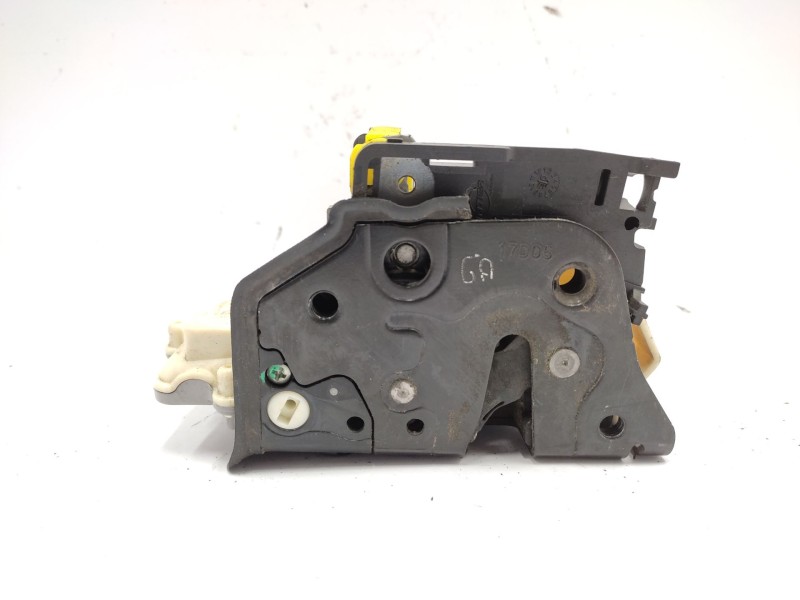 Recambio de cerradura puerta trasera derecha para seat leon (1p1) 2.0 tdi referencia OEM IAM  1P0839206 