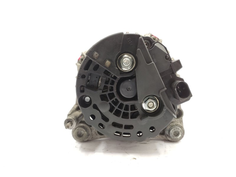 Recambio de alternador para seat leon (1p1) 2.0 tdi referencia OEM IAM  06F903023F 