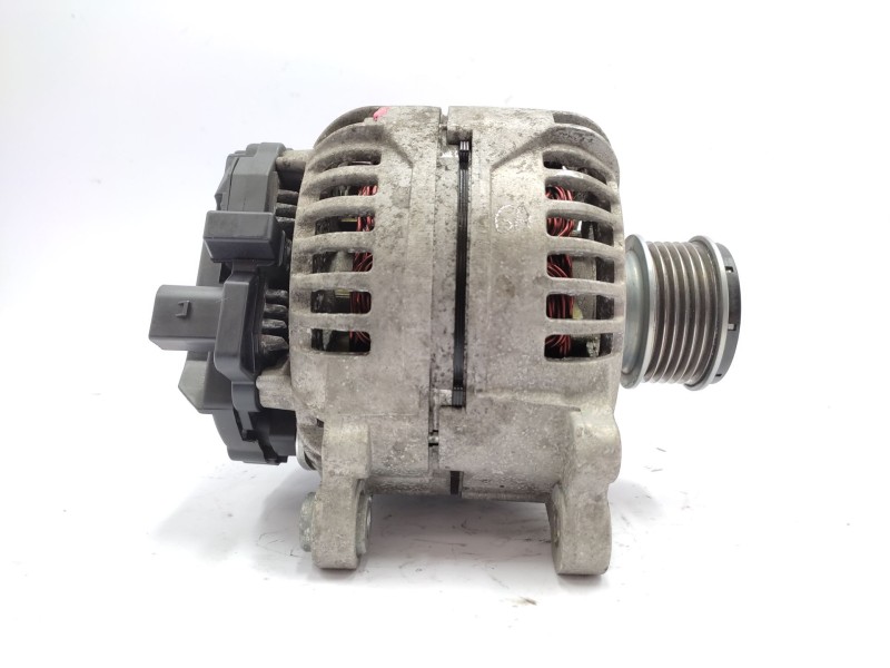 Recambio de alternador para seat leon (1p1) 2.0 tdi referencia OEM IAM  06F903023F 