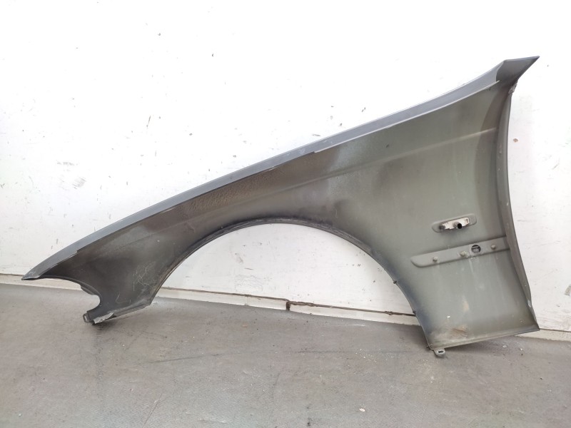 Recambio de aleta delantera derecha para bmw 3 (e46) 320 d referencia OEM IAM 41358240406  