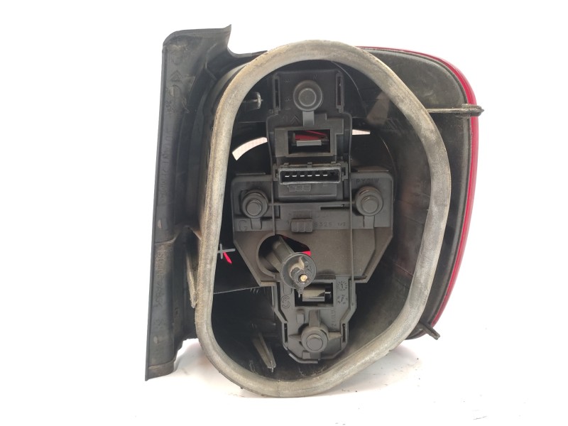Recambio de piloto trasero izquierdo para citroën xsara break 1.9 td seduction referencia OEM IAM 6350J8  