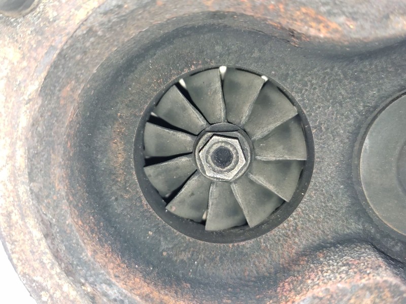 Recambio de turbocompresor para volkswagen golf iii (1h1) 1.9 tdi referencia OEM IAM 028145701J  