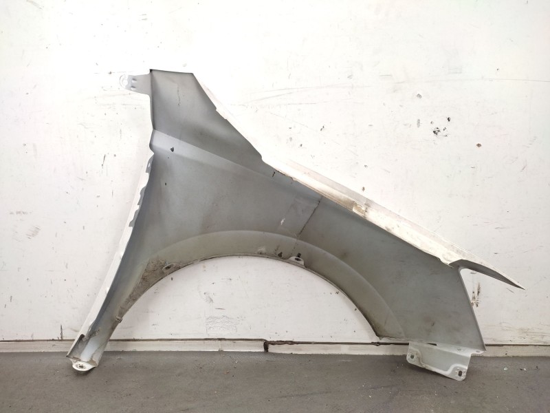 Recambio de aleta delantera izquierda para skoda fabia iii (nj3) 1.4 tdi referencia OEM IAM  6V0821105 