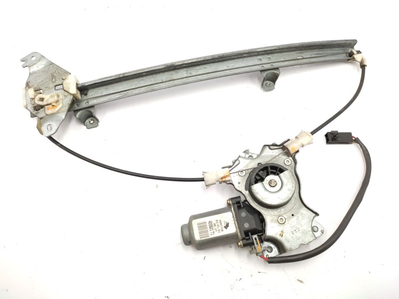 Elevalunas Delantero Izquierdo 807019f500  - Nissan Primera (p11) 1.6 16v 4
