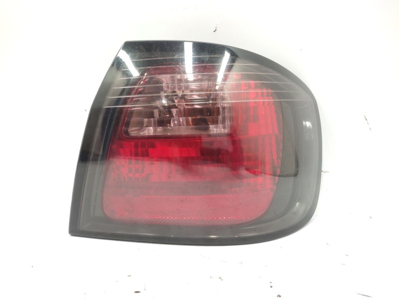 Recambio de piloto trasero derecho para nissan primera (p11) 1.6 16v referencia OEM IAM  265559F625 