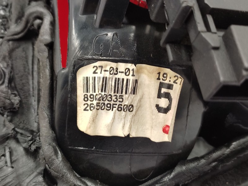 Recambio de piloto trasero derecho para nissan primera (p11) 1.6 16v referencia OEM IAM  265559F625 