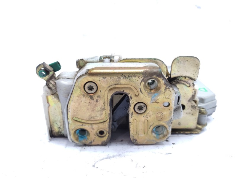 Cerradura Puerta Delantera Derecha 805022f911  - Nissan Primera (p11) 1.6 16v 3