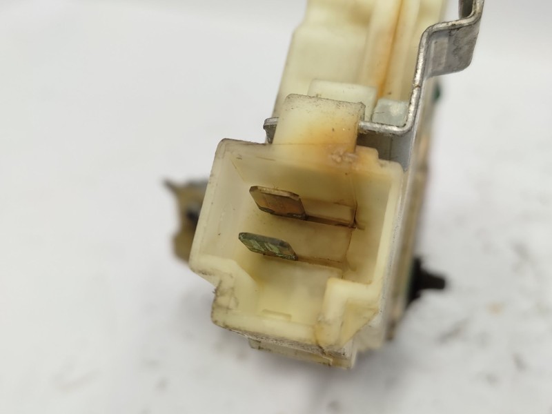 Recambio de cerradura puerta trasera derecha para nissan almera ii (n16) 1.5 referencia OEM IAM  82502BM760 