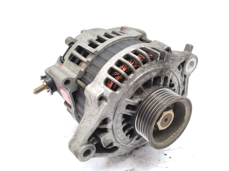Recambio de alternador para nissan almera ii (n16) 1.5 referencia OEM IAM  23100BU015 