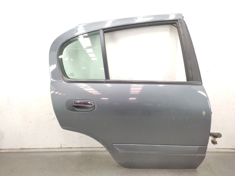 Recambio de puerta trasera derecha para nissan almera ii (n16) 1.5 referencia OEM IAM  821005M431 