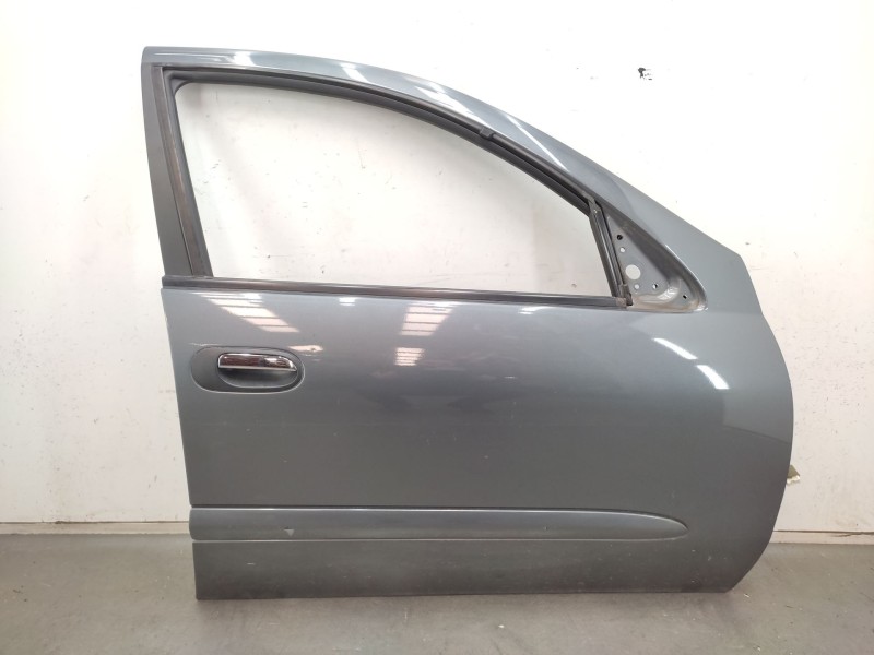 Recambio de puerta delantera derecha para nissan almera ii (n16) 1.5 referencia OEM IAM  801005M432 