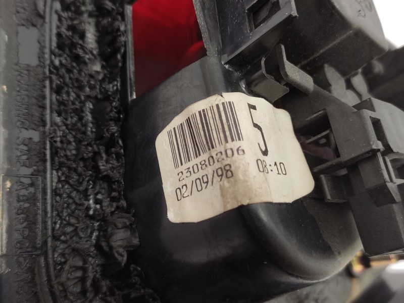 Recambio de piloto trasero derecho para nissan primera hatchback (p11) 1.6 16v referencia OEM IAM  265502F728 
