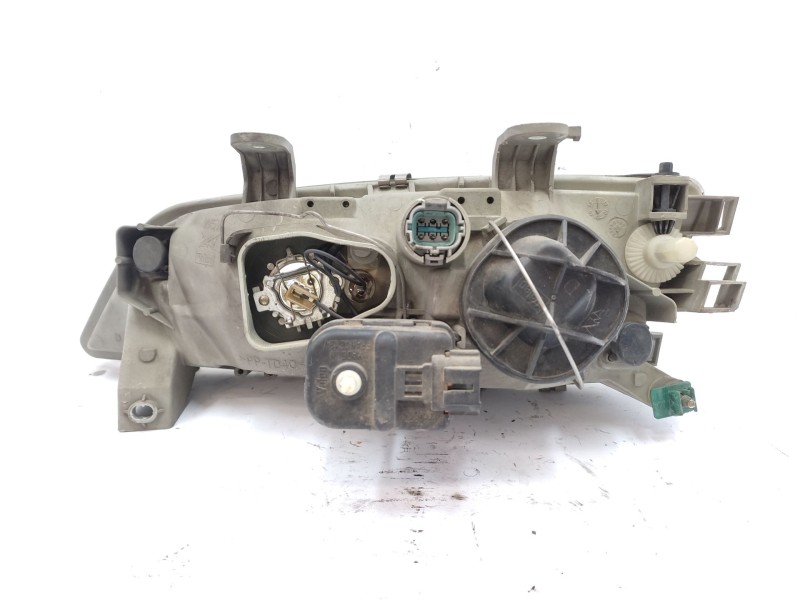 Recambio de faro derecho para nissan primera hatchback (p11) 1.6 16v referencia OEM IAM  260102F125 