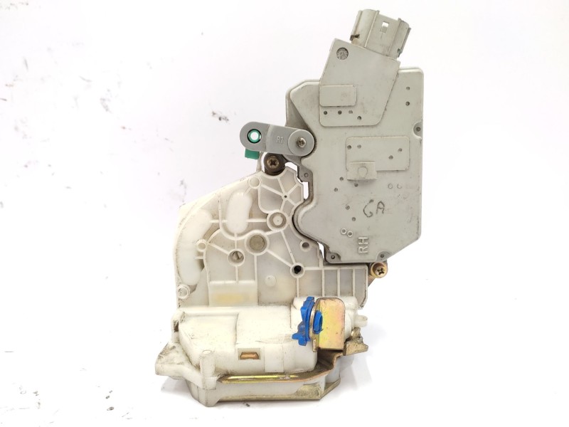 Cerradura Puerta Trasera Derecha 825022f000  - Nissan Primera Hatchback (p11) 1.6 16v 2