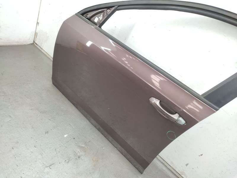 Recambio de puerta delantera izquierda para skoda octavia iii (5e3, nl3, nr3) 1.6 tdi referencia OEM IAM  5E0831051 