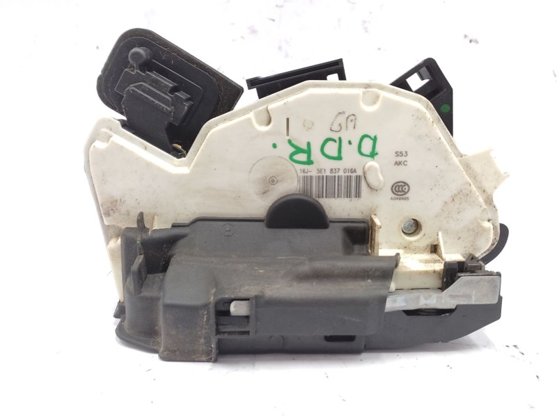 Recambio de cerradura puerta delantera derecha para skoda octavia iii (5e3, nl3, nr3) 1.6 tdi referencia OEM IAM  5E1837016A 