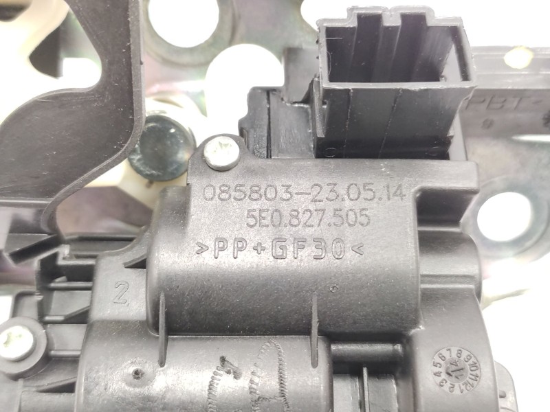 Recambio de cerradura maletero / porton para skoda octavia iii (5e3, nl3, nr3) 1.6 tdi referencia OEM IAM   