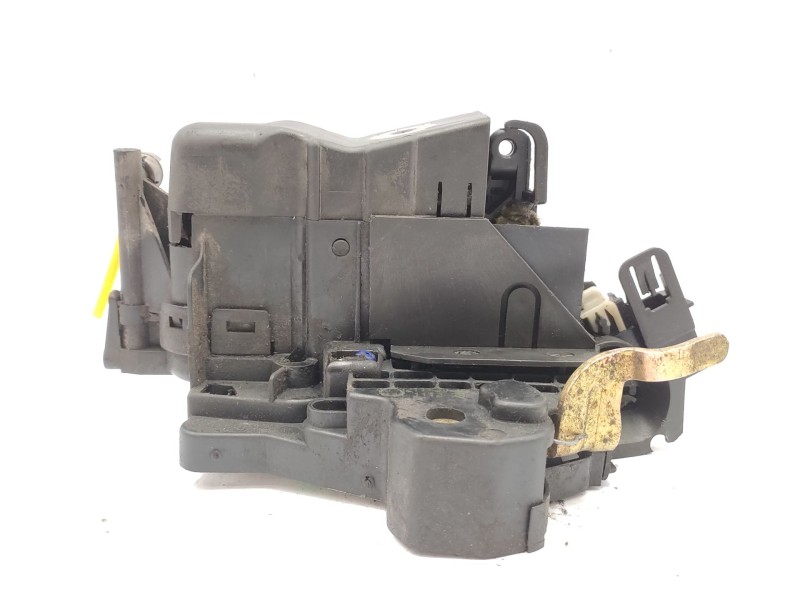 Recambio de cerradura puerta delantera izquierda para mercedes-benz clase e (w210) e 270 cdi (210.016) referencia OEM IAM  A2027