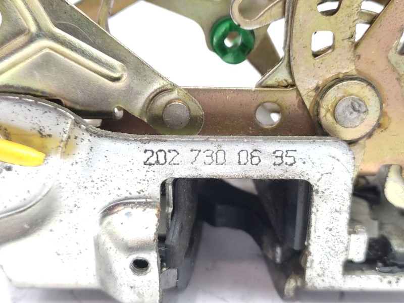 Cerradura Puerta Trasera Derecha A2027300635  - Mercedes-benz Clase E (w210) E 270 Cdi (210.016) 4