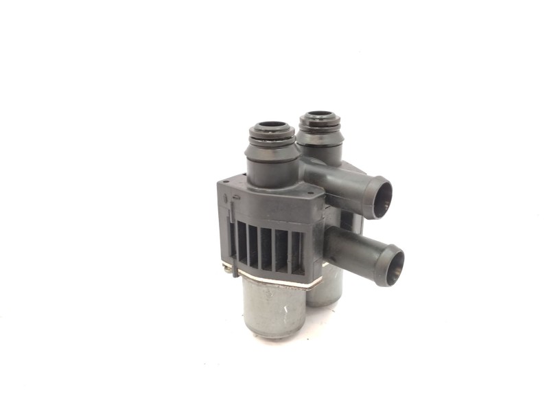 Recambio de valvula intercambio de calefaccion para mercedes-benz clase e (w210) e 270 cdi (210.016) referencia OEM IAM   