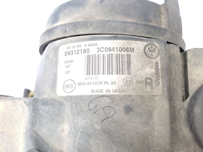 Recambio de faro derecho para volkswagen passat b6 (3c2) 2.0 bluetdi referencia OEM IAM  3C0941006AA 