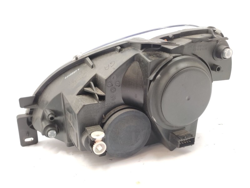 Recambio de faro derecho para citroën xsara (n1) 2.0 hdi 90 referencia OEM IAM  6206J7 