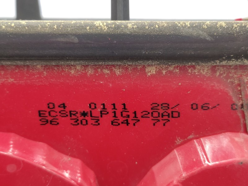 Recambio de piloto trasero derecho para peugeot 406 (8b) 2.2 referencia OEM IAM  6351L5 
