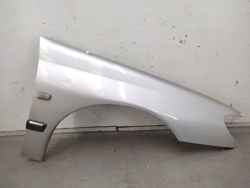 Recambio de aleta delantera derecha para peugeot 406 (8b) 2.2 referencia OEM IAM  7841L6 