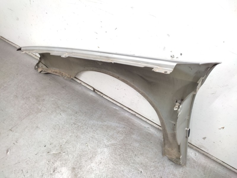 Recambio de aleta delantera derecha para peugeot 406 (8b) 2.2 referencia OEM IAM  7841L6 