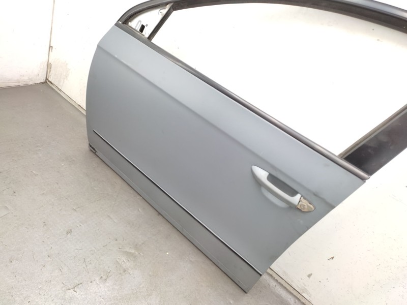 Recambio de puerta delantera izquierda para volkswagen passat b6 (3c2) 2.0 bluetdi referencia OEM IAM  3C4831055J 