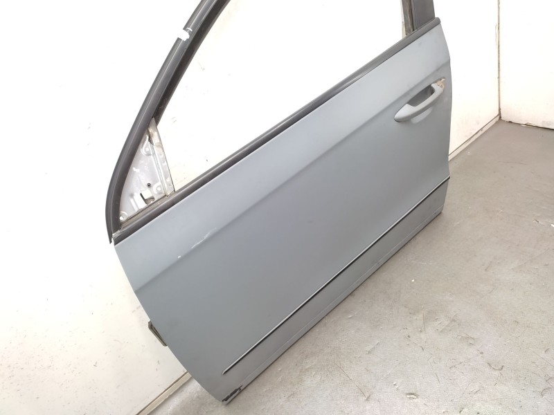 Recambio de puerta delantera izquierda para volkswagen passat b6 (3c2) 2.0 bluetdi referencia OEM IAM  3C4831055J 