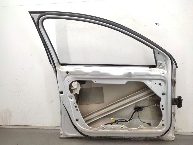 Recambio de puerta delantera izquierda para volkswagen passat b6 (3c2) 2.0 bluetdi referencia OEM IAM  3C4831055J 