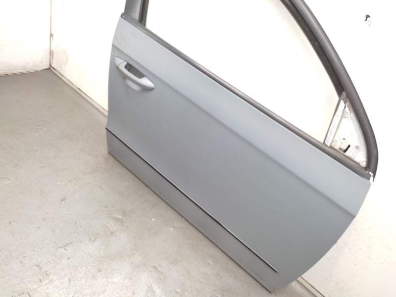 Recambio de puerta delantera derecha para volkswagen passat b6 (3c2) 2.0 bluetdi referencia OEM IAM  3C4831056J 