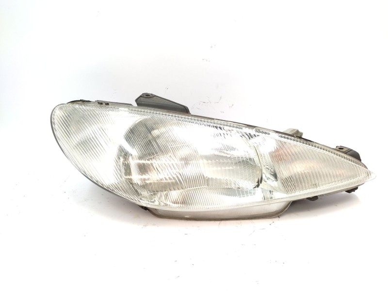 Recambio de faro derecho para peugeot 206 hatchback (2a/c) 2.0 hdi 90 referencia OEM IAM  6205S7 