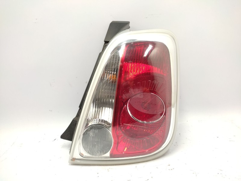 Recambio de piloto trasero derecho para fiat 500 c (312_) 1.4 (312cxc1b, 312axc1b) referencia OEM IAM  51787493 