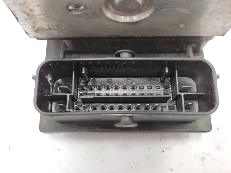 Recambio de abs para volkswagen polo iv (9n_, 9a_) 1.4 16v referencia OEM IAM  6Q0614117R 