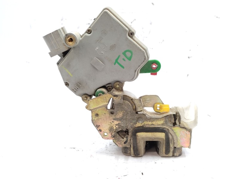 Recambio de cerradura puerta trasera derecha para nissan terrano ii (r20) 2.7 tdi 4wd referencia OEM IAM   