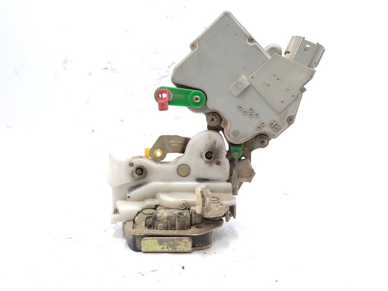 Recambio de cerradura puerta trasera derecha para nissan terrano ii (r20) 2.7 tdi 4wd referencia OEM IAM   
